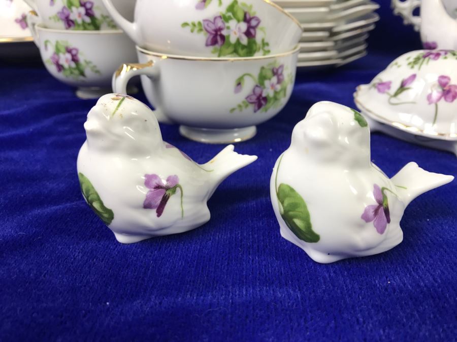 Bone China Set By Hammersley 'Victorian Violets' Made In England Plus Piece Of China In Same Pattern Made In Occupied Japan [Photo 4]