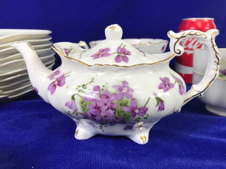 Bone China Set By Hammersley 'Victorian Violets' Made In England Plus Piece Of China In Same Pattern Made In Occupied Japan [Photo 15]