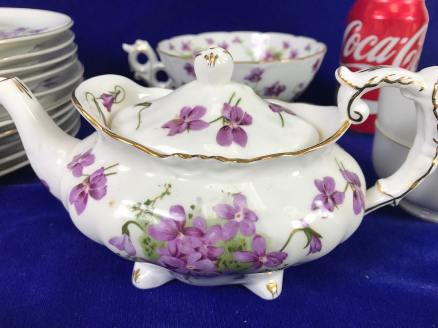 Bone China Set By Hammersley 'Victorian Violets' Made In England Plus Piece Of China In Same Pattern Made In Occupied Japan [Photo 16]