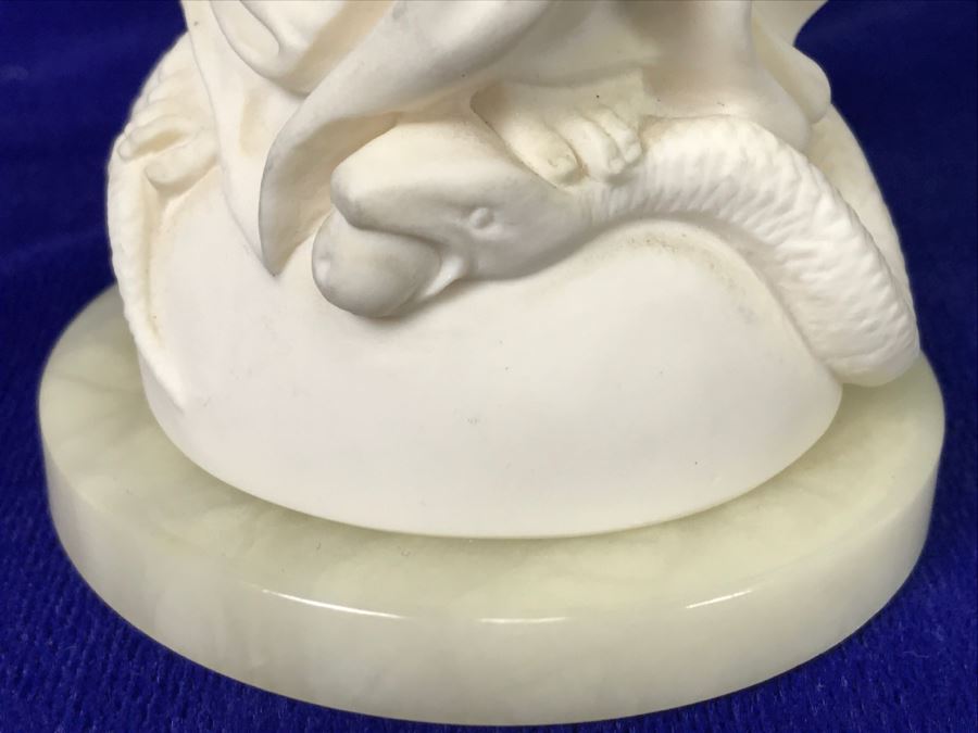 A. Giannelli Signed Virgin Mary Statue/Figurine Made In Italy Marble Base [Photo 6]