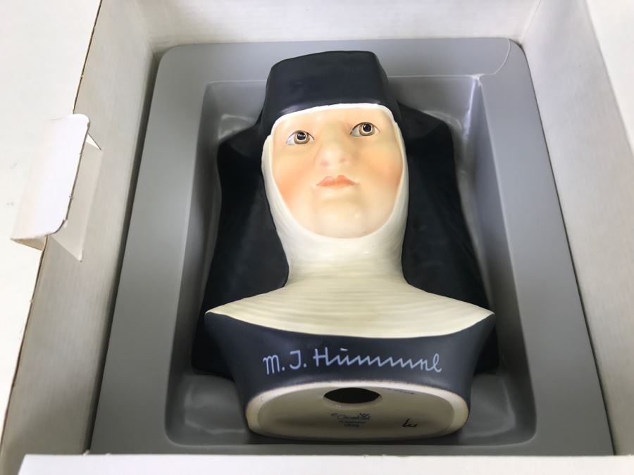 Collection Of Hummel Items Including Exclusive Special Edition No. 3 For Collectors Club, Bells And Collector's Club Member Plaque [Photo 12]