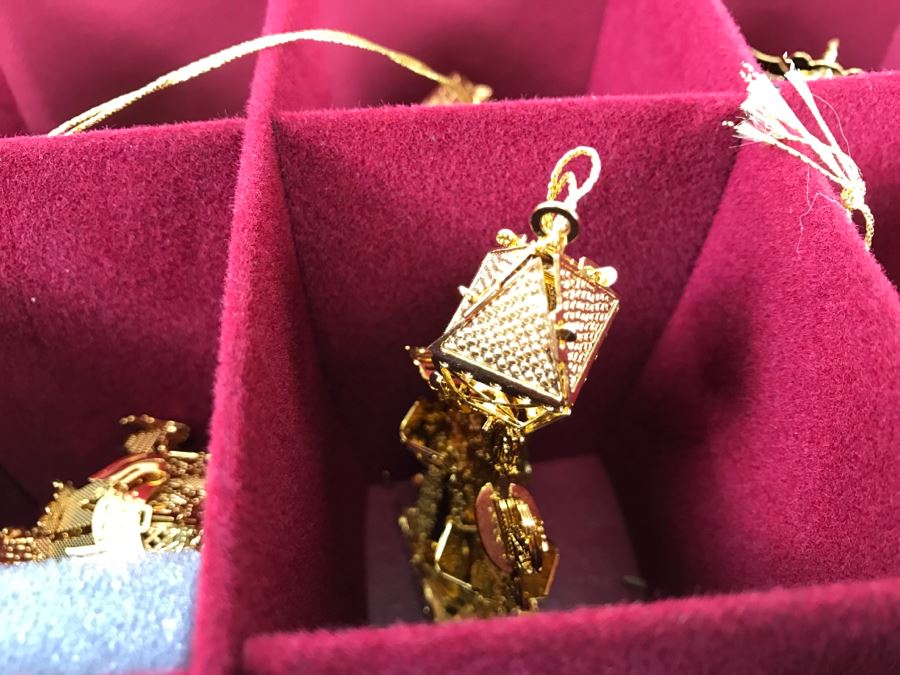 Large Collection Of Gold Christmas Ornaments From The Danbury Mint - Six Boxes Filled [Photo 14]
