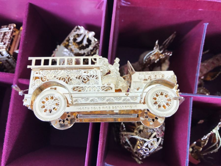 Large Collection Of Gold Christmas Ornaments From The Danbury Mint - Six Boxes Filled [Photo 10]