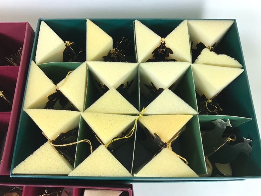Large Collection Of Gold Christmas Ornaments From The Danbury Mint - Four Boxes Filled [Photo 9]