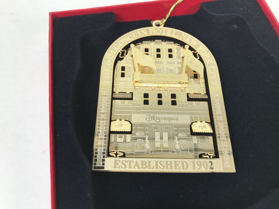 Huge Collection Of Collectible Ornaments Mainly The White House Historical Association Plus Hand Painted Hotel Del Coronado Ornament By Debby Reeves [Photo 27]