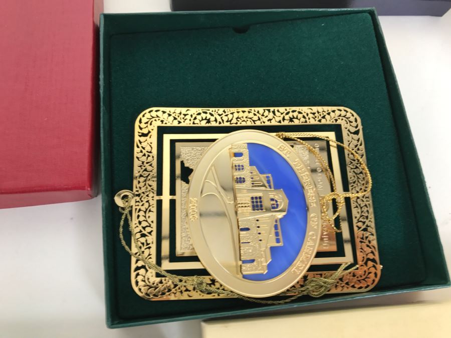 Huge Collection Of Collectible Ornaments Mainly The White House Historical Association Plus Hand Painted Hotel Del Coronado Ornament By Debby Reeves [Photo 14]