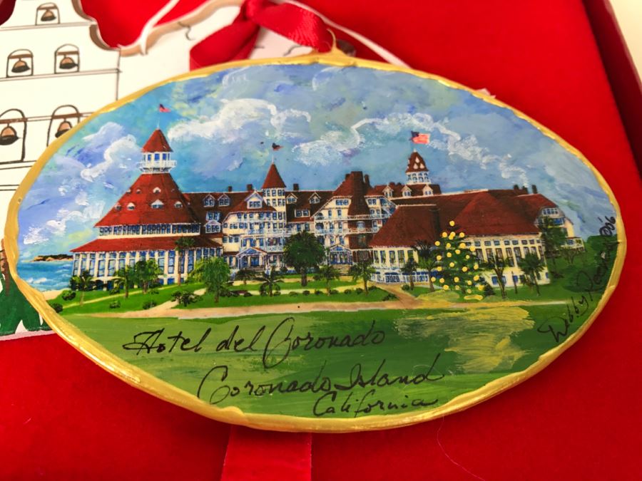 Huge Collection Of Collectible Ornaments Mainly The White House Historical Association Plus Hand Painted Hotel Del Coronado Ornament By Debby Reeves [Photo 4]