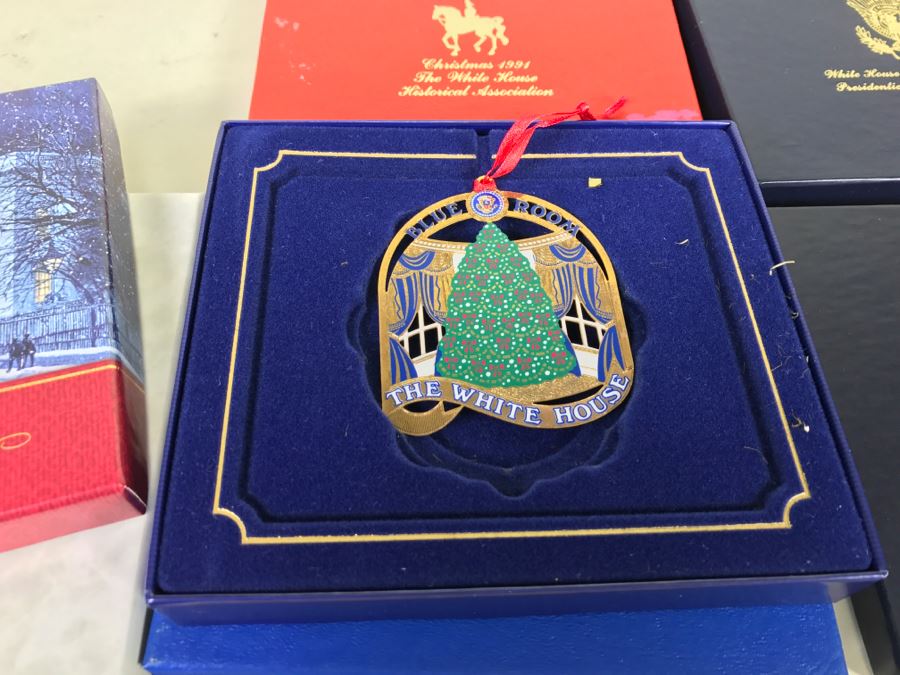 Huge Collection Of Collectible Ornaments Mainly The White House Historical Association Plus Hand Painted Hotel Del Coronado Ornament By Debby Reeves [Photo 3]