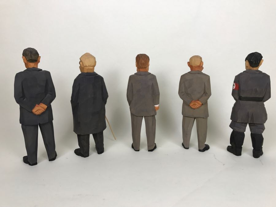 Carved Wooden Political Figures Statues Made In Germany [Photo 10]