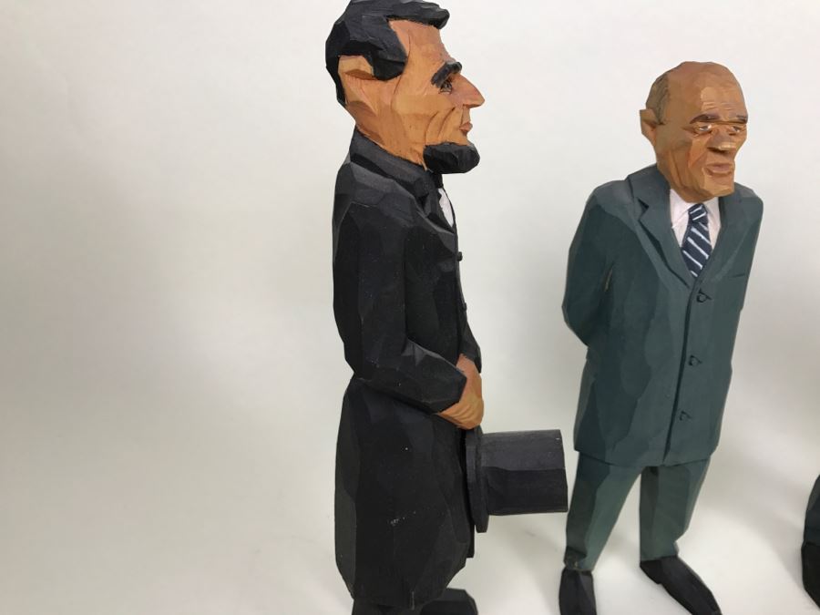 Carved Wooden Political Figures Statues Made In Germany [Photo 16]