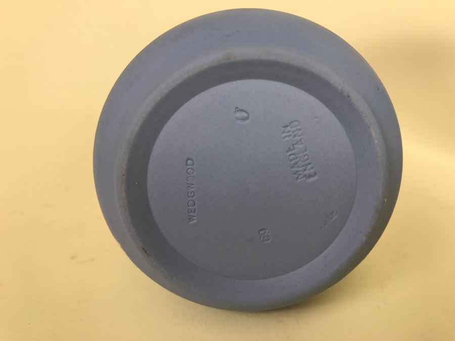 (2) Blue And White Wedgwood Made In England [Photo 16]