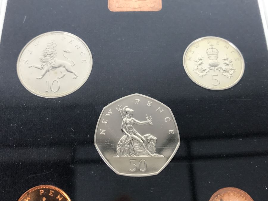 The Decimal Coinage Of Great Britain And Northern Ireland 1971 Coins [Photo 8]