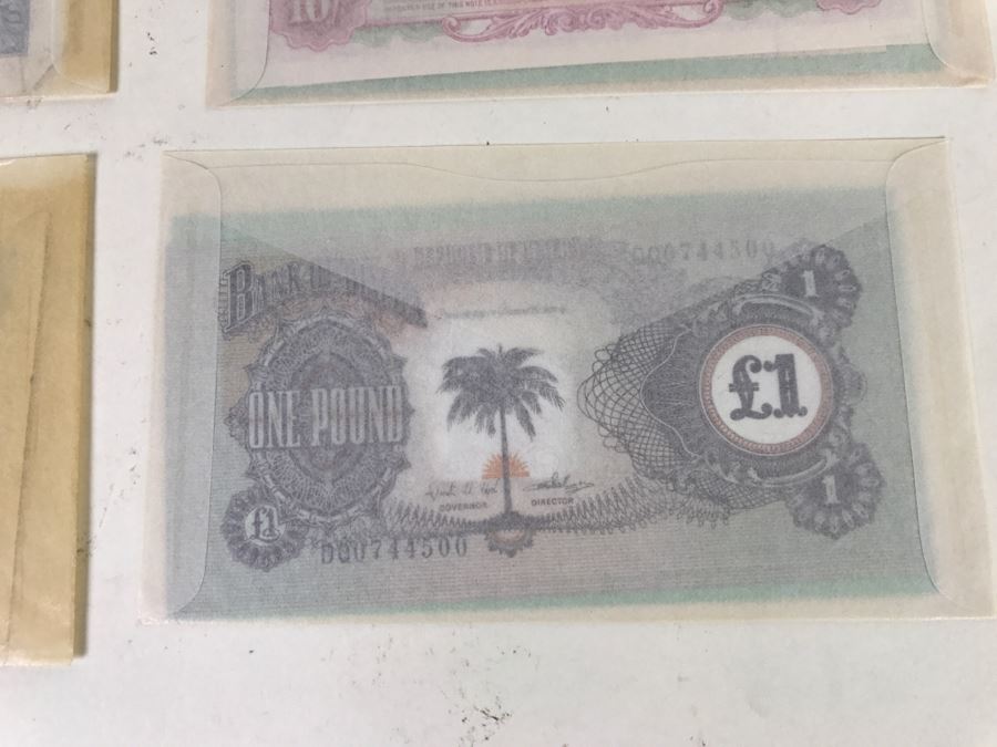 Large Collection Of Foreign Currency Paper Money [Photo 10]