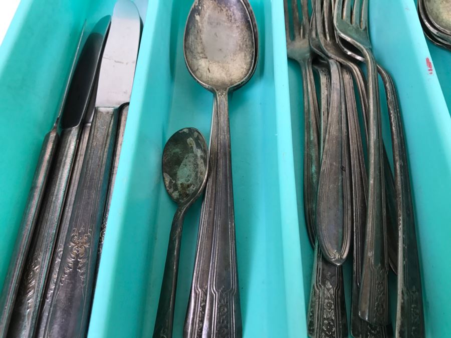 Set Of Various Silverplate Flatware W.M. Rogers [Photo 6]