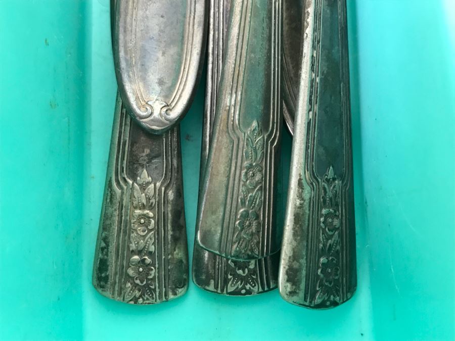 Set Of Various Silverplate Flatware W.M. Rogers [Photo 2]