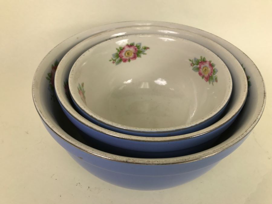Hall's Superior Quality Kitchenware Nesting Bowls [Photo 7]