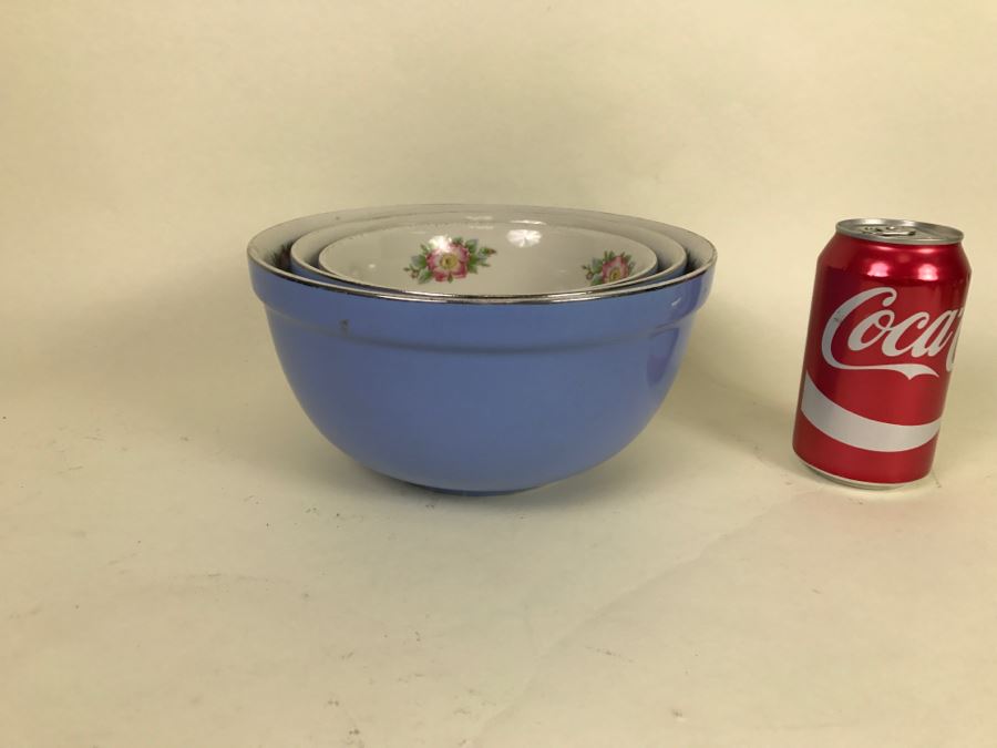 Hall's Superior Quality Kitchenware Nesting Bowls [Photo 5]