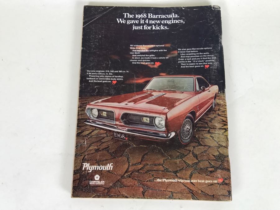 Vintage December 1967 PLAYBOY Gala Christmas Issue Groovy Psychadelic Theme [Photo 7]