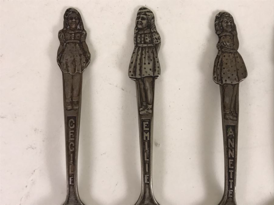 (5) Carlton Silver Plate Spoons Of The Dionne Quintuplets (Sisters) Cecile, Emilie, Annette, Marie, Yvonne [Photo 2]