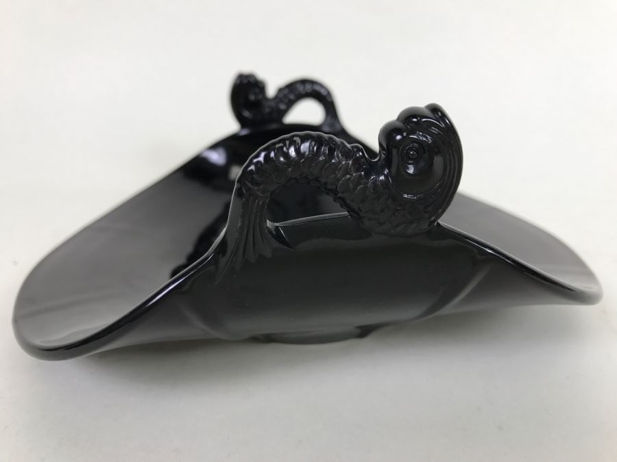 Vintage Glass With Curved Sides Candy Dish With Fish Handles [Photo 4]