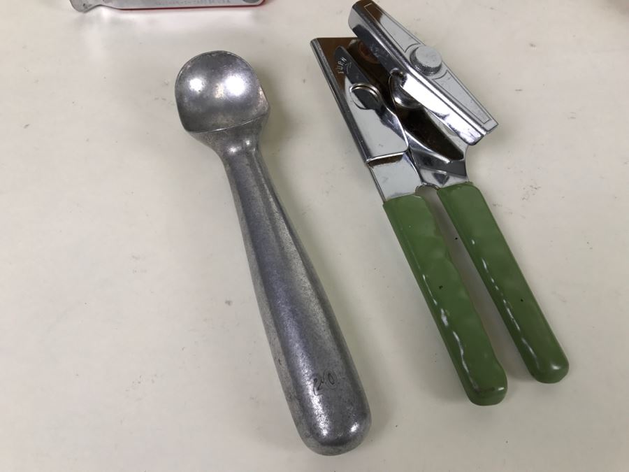 Vintage Kitchen Lot With Kingswood/Action SS Japan Knives, Wooden Rolling Pin And More [Photo 17]