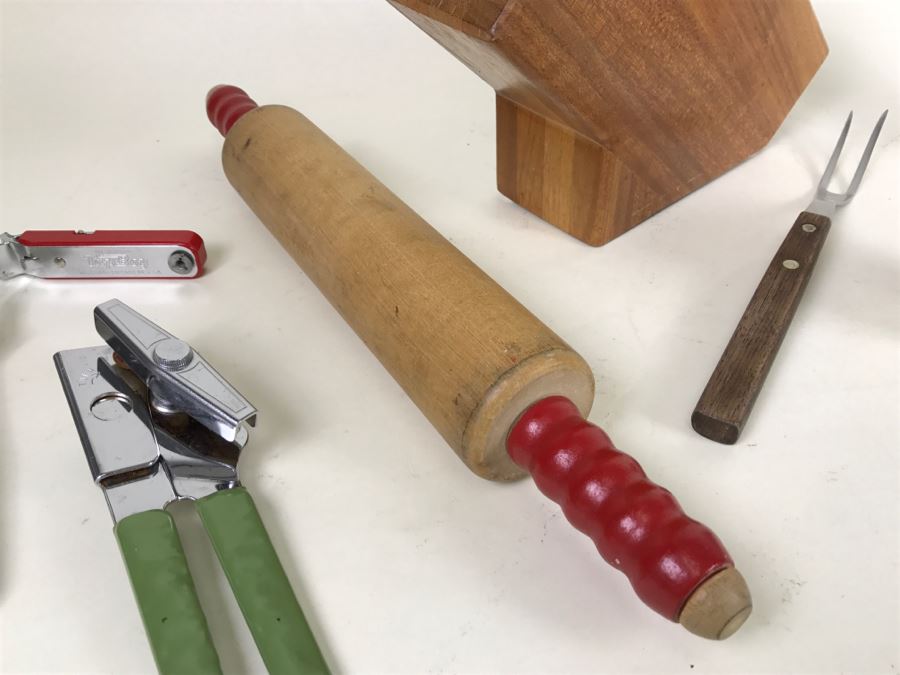 Vintage Kitchen Lot With Kingswood/Action SS Japan Knives, Wooden Rolling Pin And More [Photo 3]