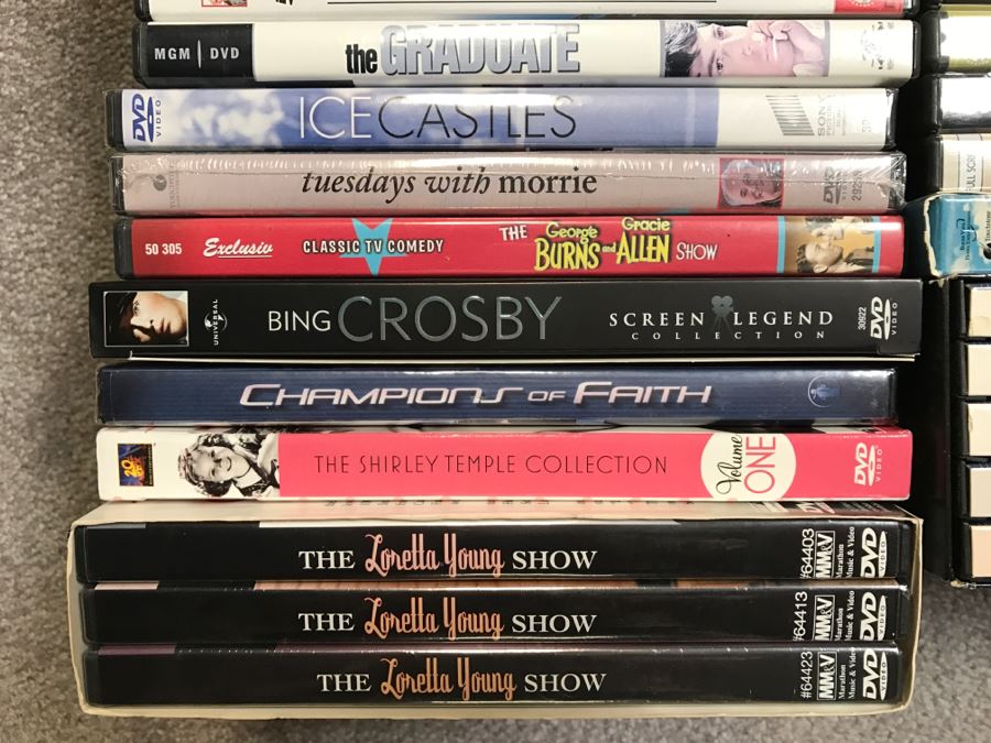 HUGE DVD Movie Lot [Photo 2]