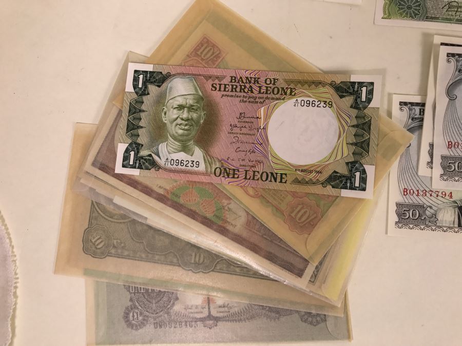 Large Collection Of Foreign Currency Paper Money [Photo 31]