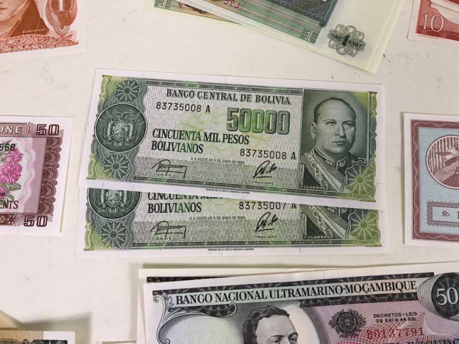 Large Collection Of Foreign Currency Paper Money [Photo 28]
