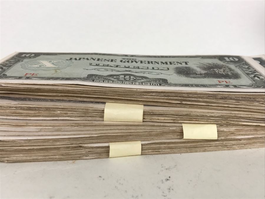 Large Stack Of Ten Pesos Paper Currency From The Japanese Government [Photo 9]