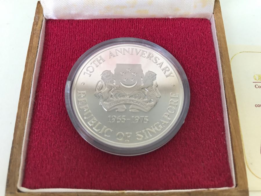 Republic Of Singapore 10th Anniversay Coin 1975 $10 50% Silver Proof Coin 31g [Photo 4]
