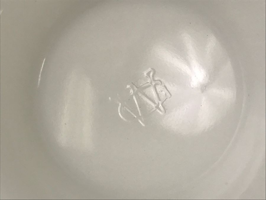 Vintage Milk Glass Lot [Photo 12]