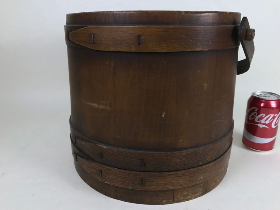 Vintage Wooden Bucket With Handle [Photo 4]