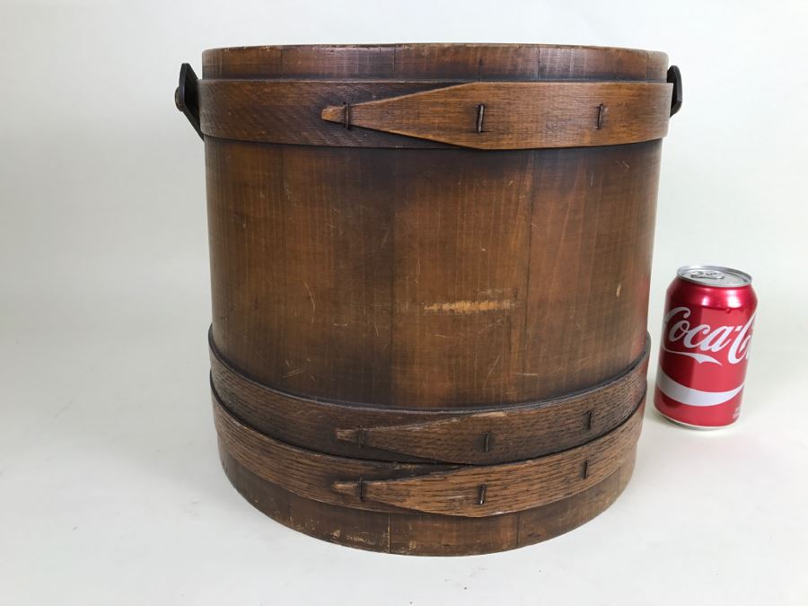 Vintage Wooden Bucket With Handle [Photo 5]