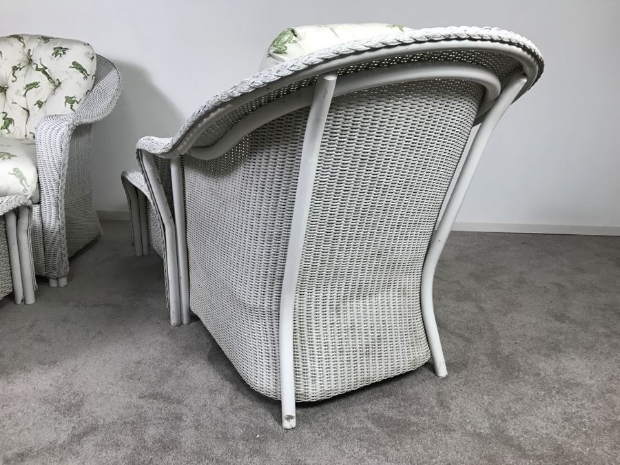 Pair Of Lloyd Flanders Loom Wicker Outdoor Chairs With Ottomans And Frog Cushions White High End [Photo 16]