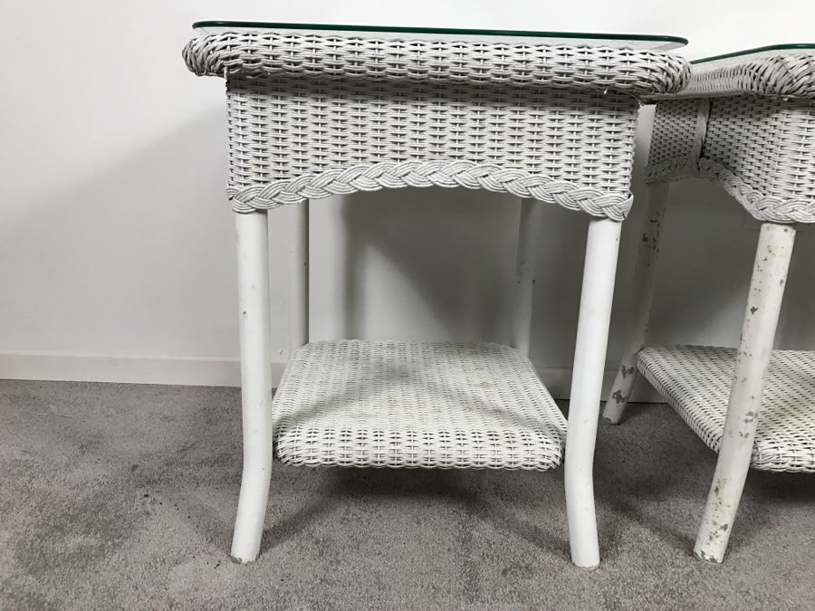 Lloyd Flanders Wicker Outdoor Coffee Table And (3) Lloyd Flanders Tables With Glass Tops [Photo 10]