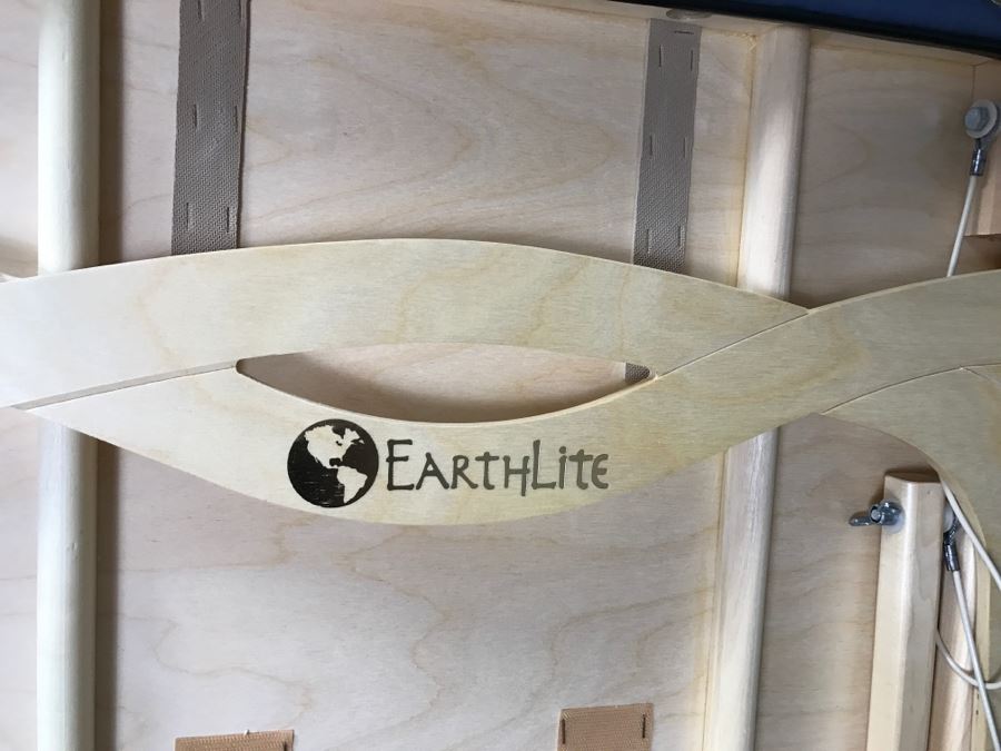 New EarthLite Professional Portable Massage Table New Spirit Reiki 32 X 73 NS Mystic Blue 25801 Retails $429 [Photo 11]