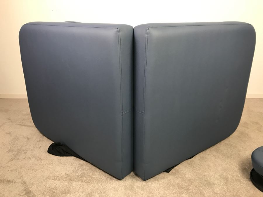 New EarthLite Professional Portable Massage Table New Spirit Reiki 32 X 73 NS Mystic Blue 25801 Retails $429 [Photo 15]