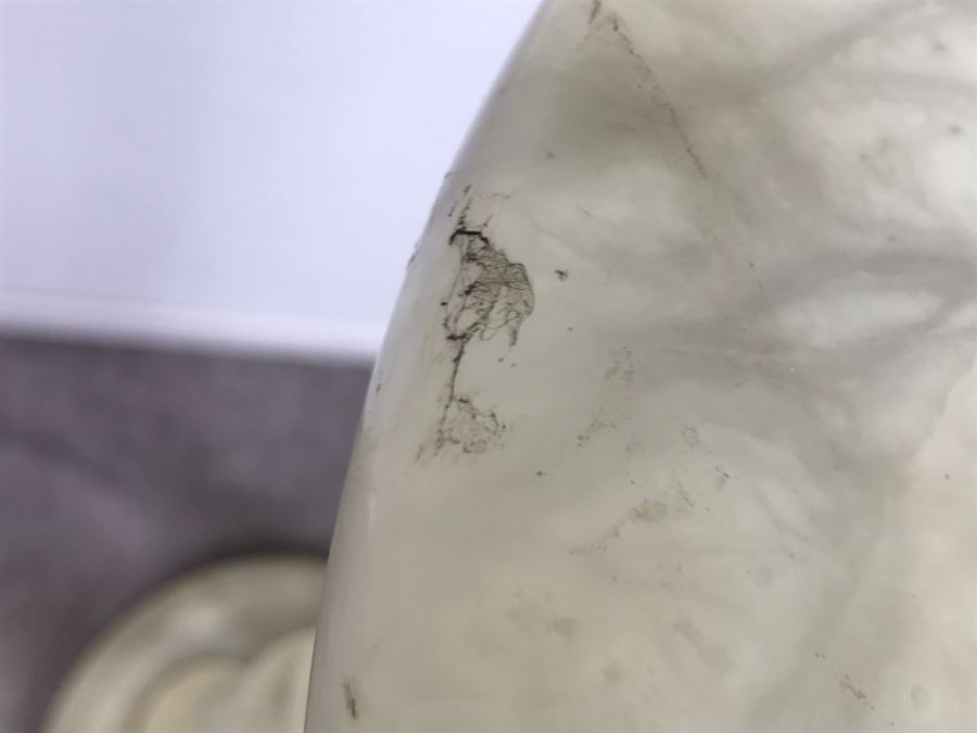 White Marble 3-Column Pedestal Table Great For Displaying Sculptures [Photo 10]