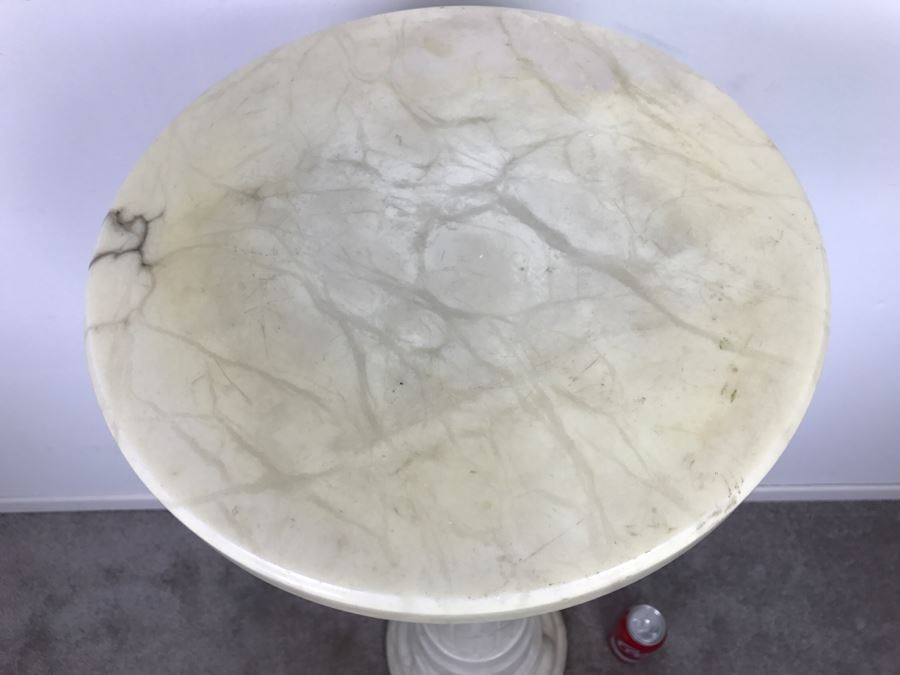 Round White Marble Pedestal Table Great For Displaying Sculptures