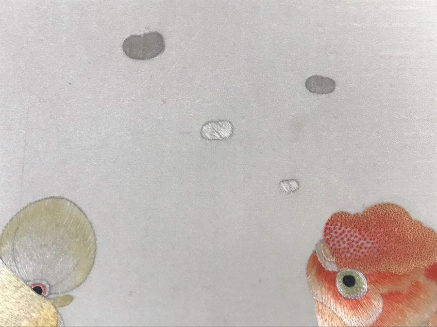 Very Fine Vintage Hand Stitched Silk Embroidery Of Koi Fish Signed And Framed [Photo 14]