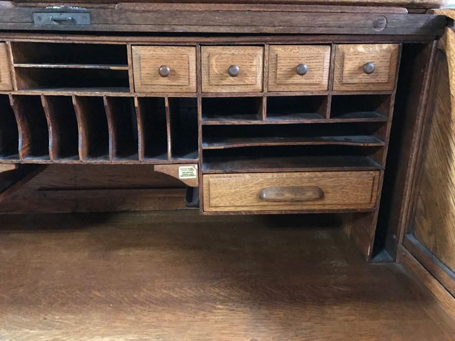 Old Oak Roll Top Desk [Photo 9]