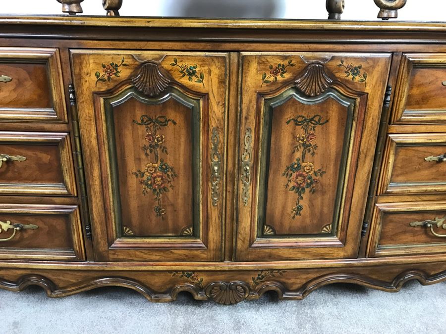 Brittany Drexel Heritage Dresser And Nightstand [Photo 7]