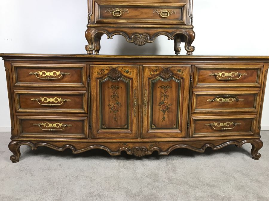 Brittany Drexel Heritage Dresser And Nightstand [Photo 5]