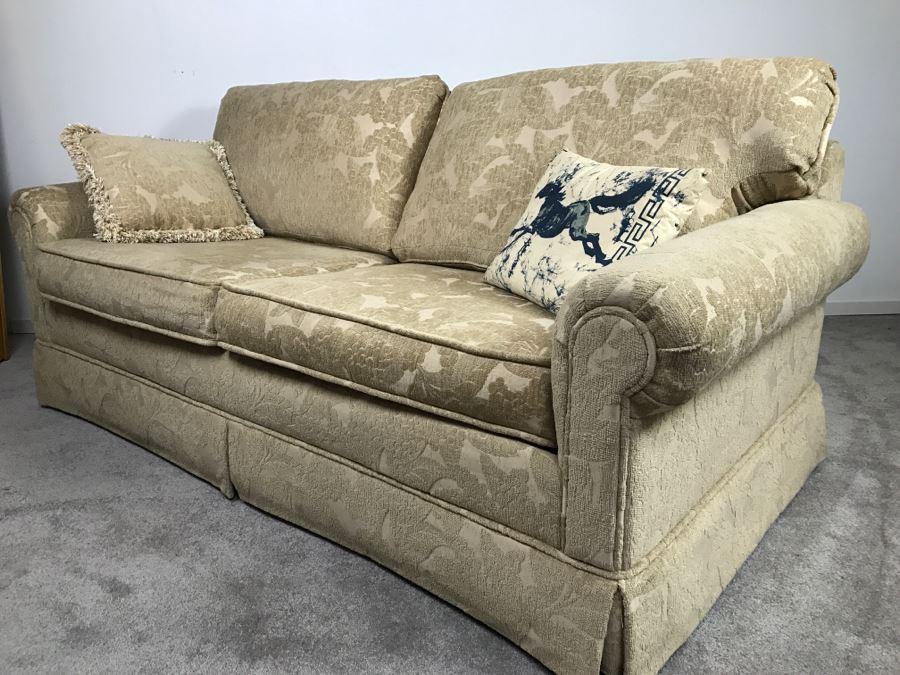 Krause's Loveseat Sofa
