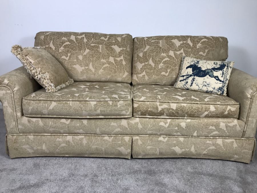 Krause's Loveseat Sofa [Photo 2]