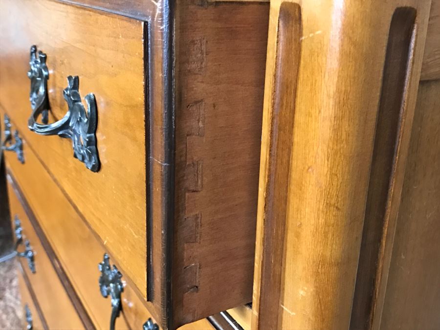 Vintage Walnut Chest Of Drawers Dresser By IRWIN Pendleton [Photo 7]