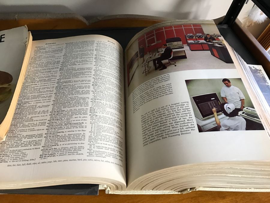 Huge Book Lot With Yacht, Sailing, Large 2nd Ed Websters Dictionary, Engineering And Nuclear Reactor Physics Books [Photo 4]