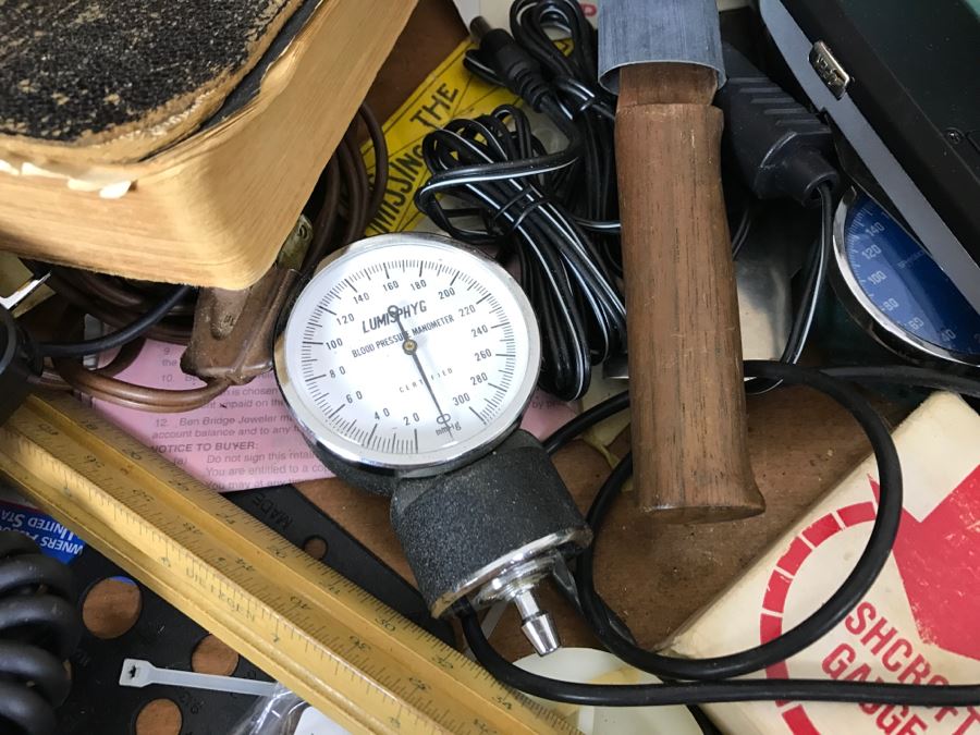 Gadget Lot With Various Electronics, Tools, Gauges, Gadgets [Photo 6]