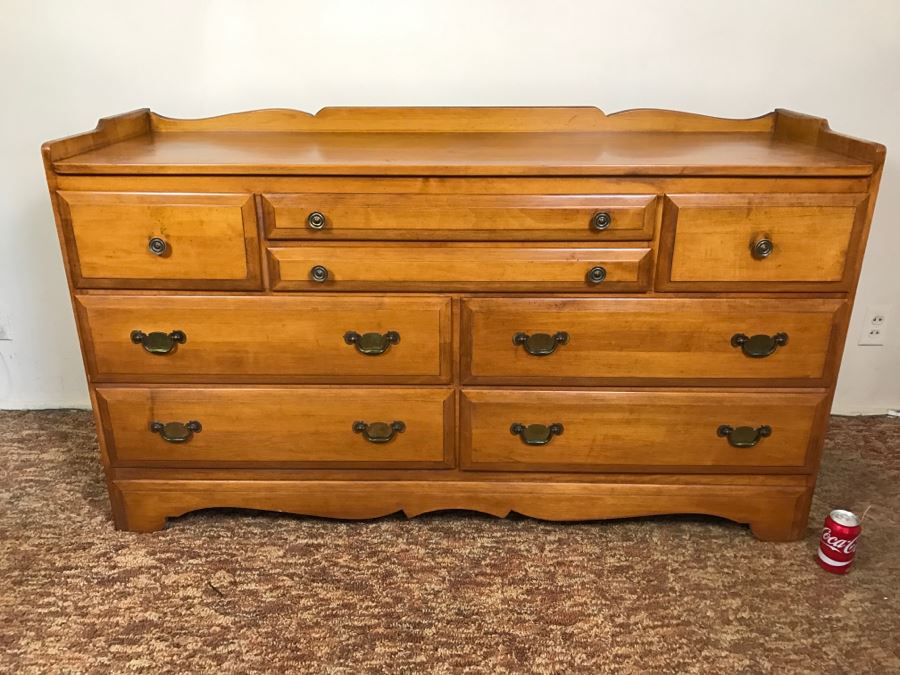 Chest Of Drawers Dresser By Crawford Furniture Jamestown, New York [Photo 1]